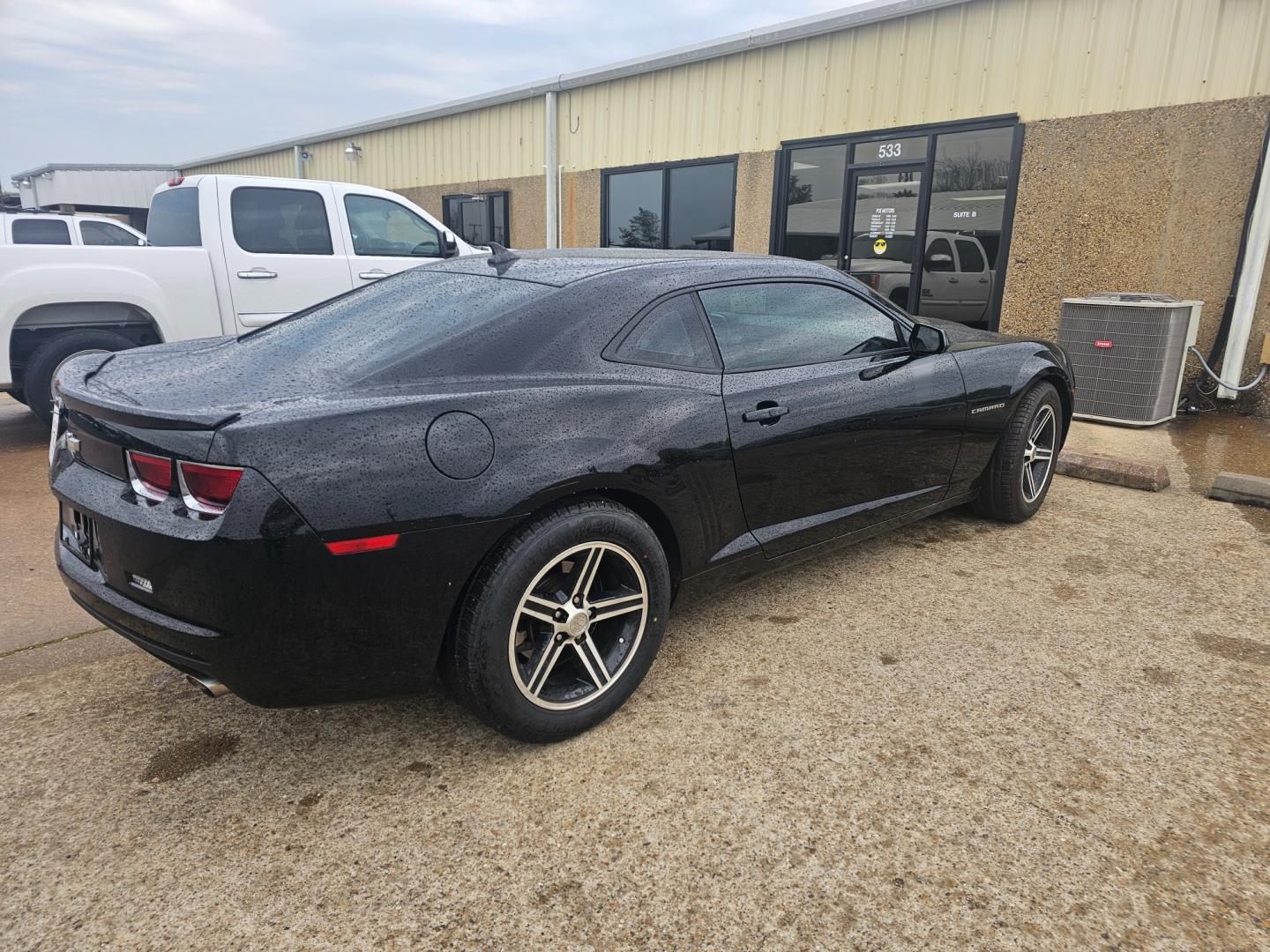 2013 BLACK Chevrolet Camaro LS Coupe (2G1FE1E31D9) with an 3.6L V6 DOHC 24V FFV engine, 6-Speed Manual transmission, located at 533 S Seven Points BLVD, Seven Points, TX, 75143, (430) 255-4030, 32.313999, -96.209351 - Photo#2